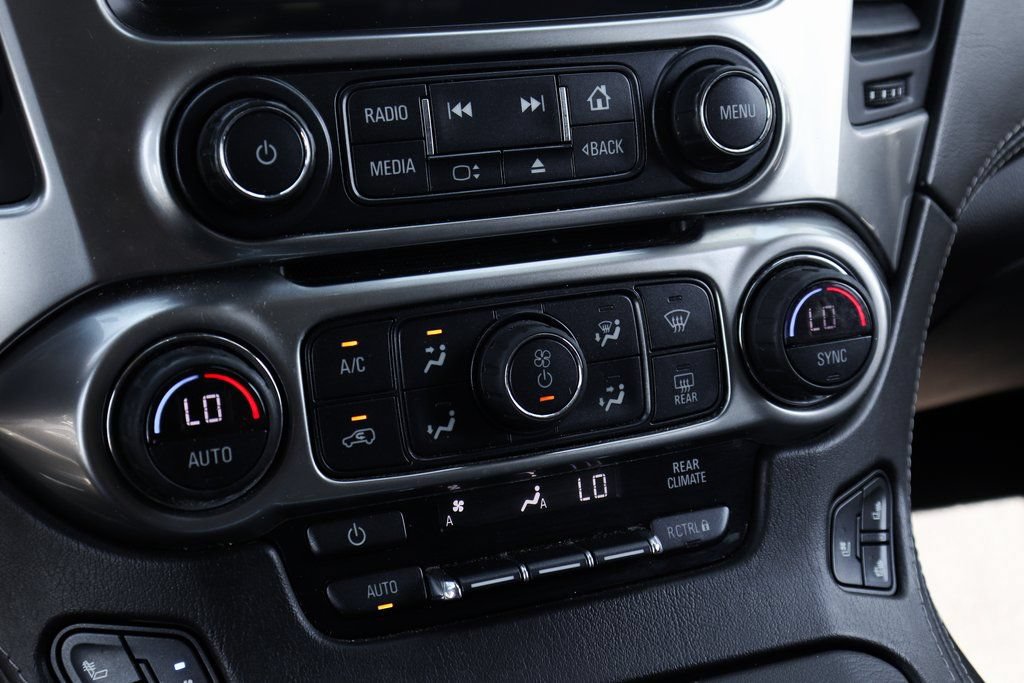 Used 2020 Chevrolet Suburban Premier RWD image 36