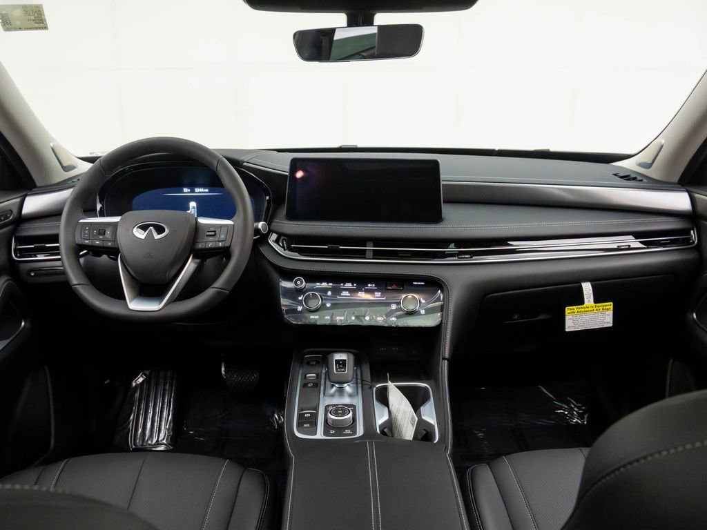 New 2026 INFINITI QX60 Luxe image 9