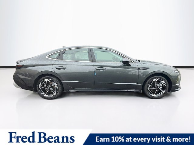 New 2026 Hyundai Sonata SEL FWD image 10