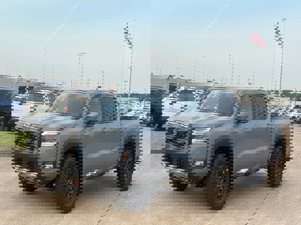New 2025 Nissan Frontier PRO-4X image 4