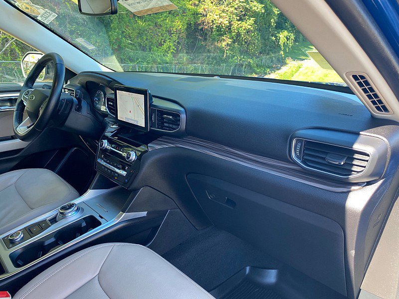 Certified 2021 Ford Explorer Limited w/ Equipment Group 301A image 27