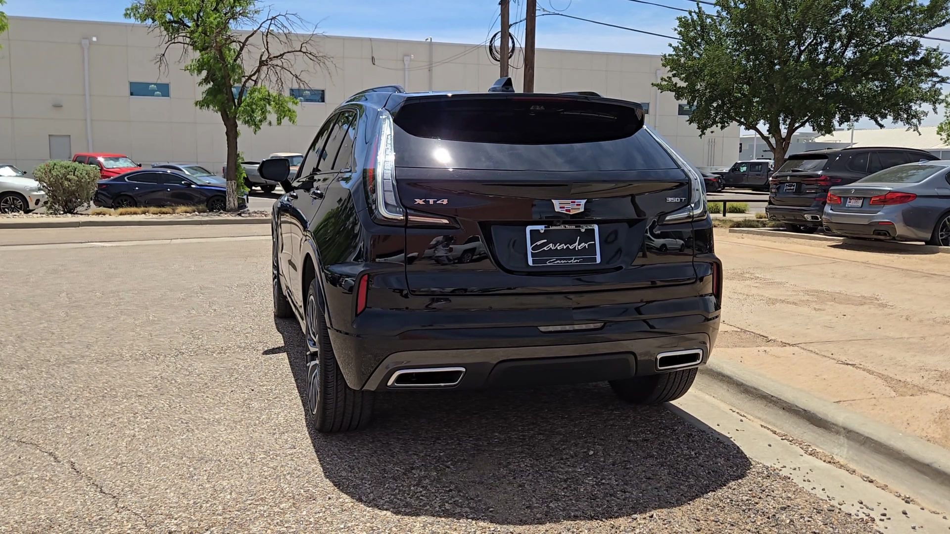 Used 2024 Cadillac XT4 Sport FWD image 7