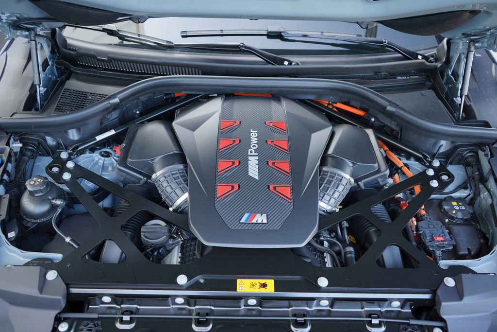 New 2026 BMW XM Label Red w/ M Driver's Package image 24