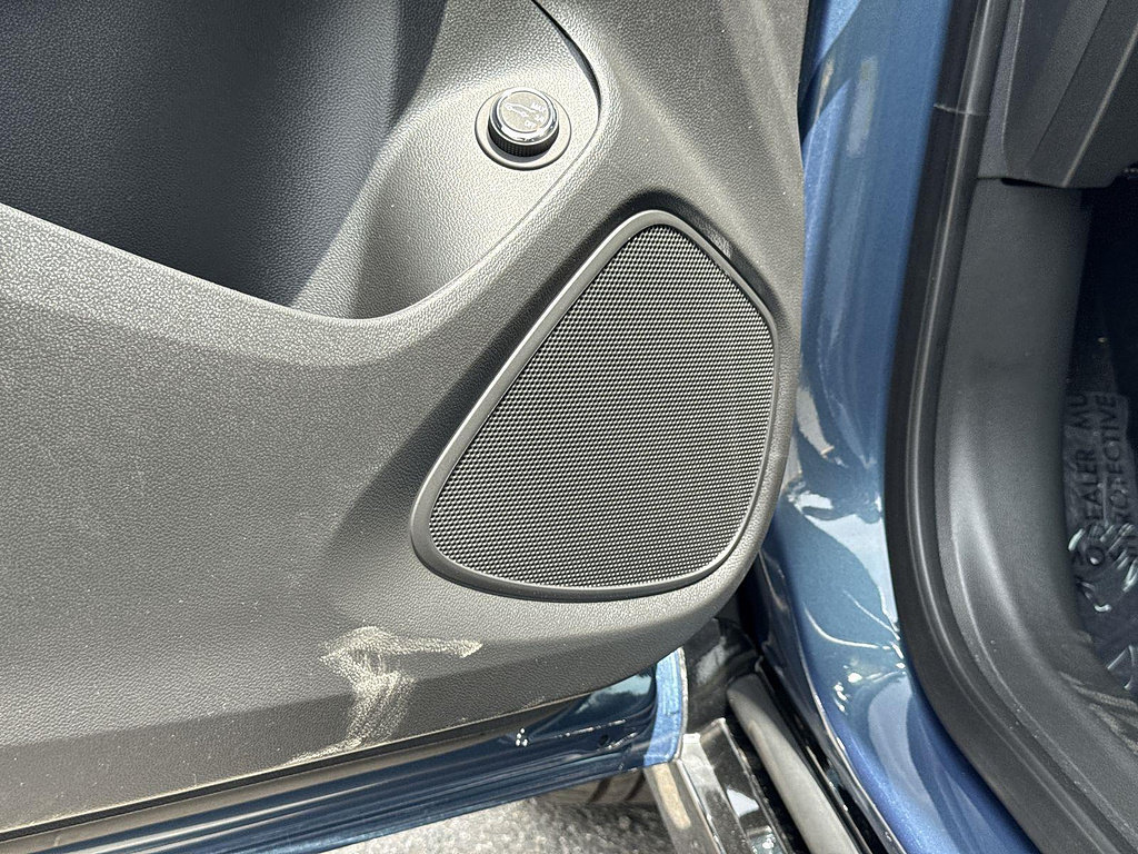 New 2026 Buick Encore GX Sport Touring FWD image 18