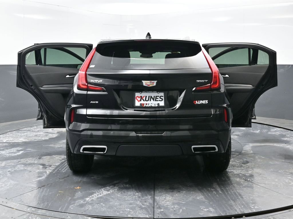 Used 2025 Cadillac XT4 Premium Luxury image 64