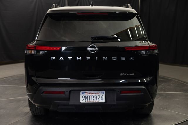 Used 2024 Nissan Pathfinder SV AWD/4WD image 16