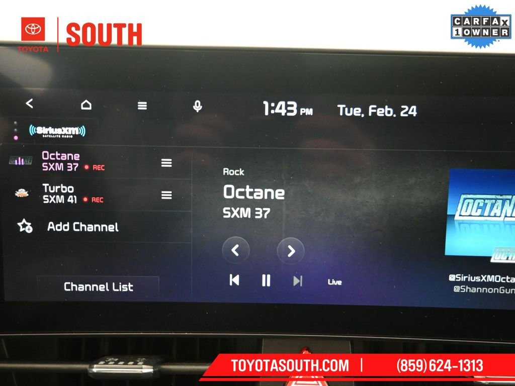 Used 2023 Kia Sportage SX image 11