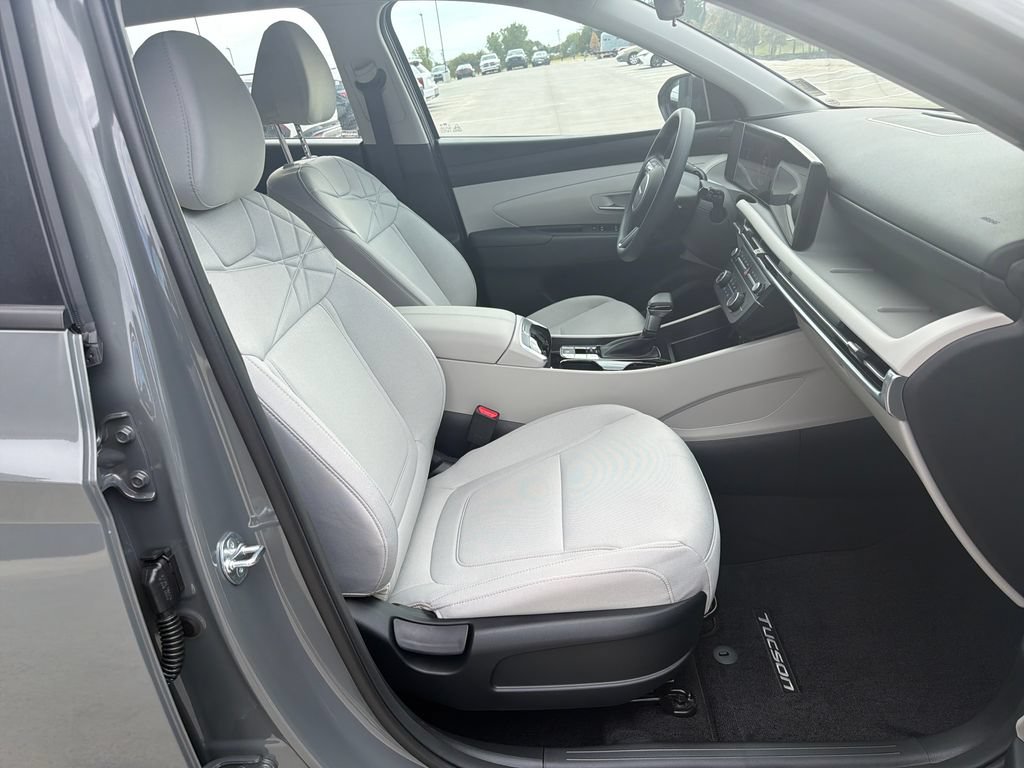 New 2026 Hyundai Tucson SE FWD image 35