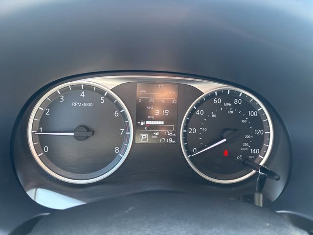 Used 2025 Nissan Kicks Play S FWD image 12