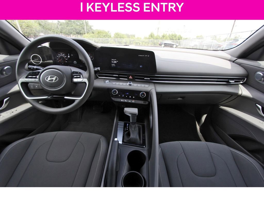 Used 2024 Hyundai Elantra SEL FWD image 10