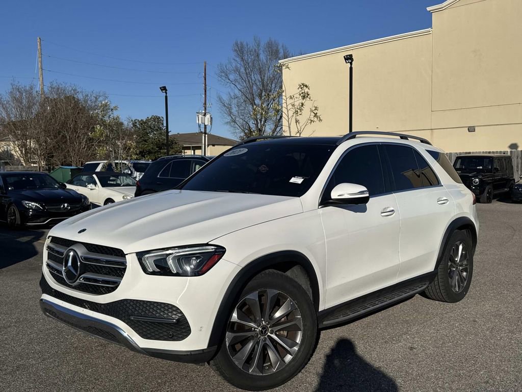 Used 2021 Mercedes-Benz GLE 350 4MATIC image 3
