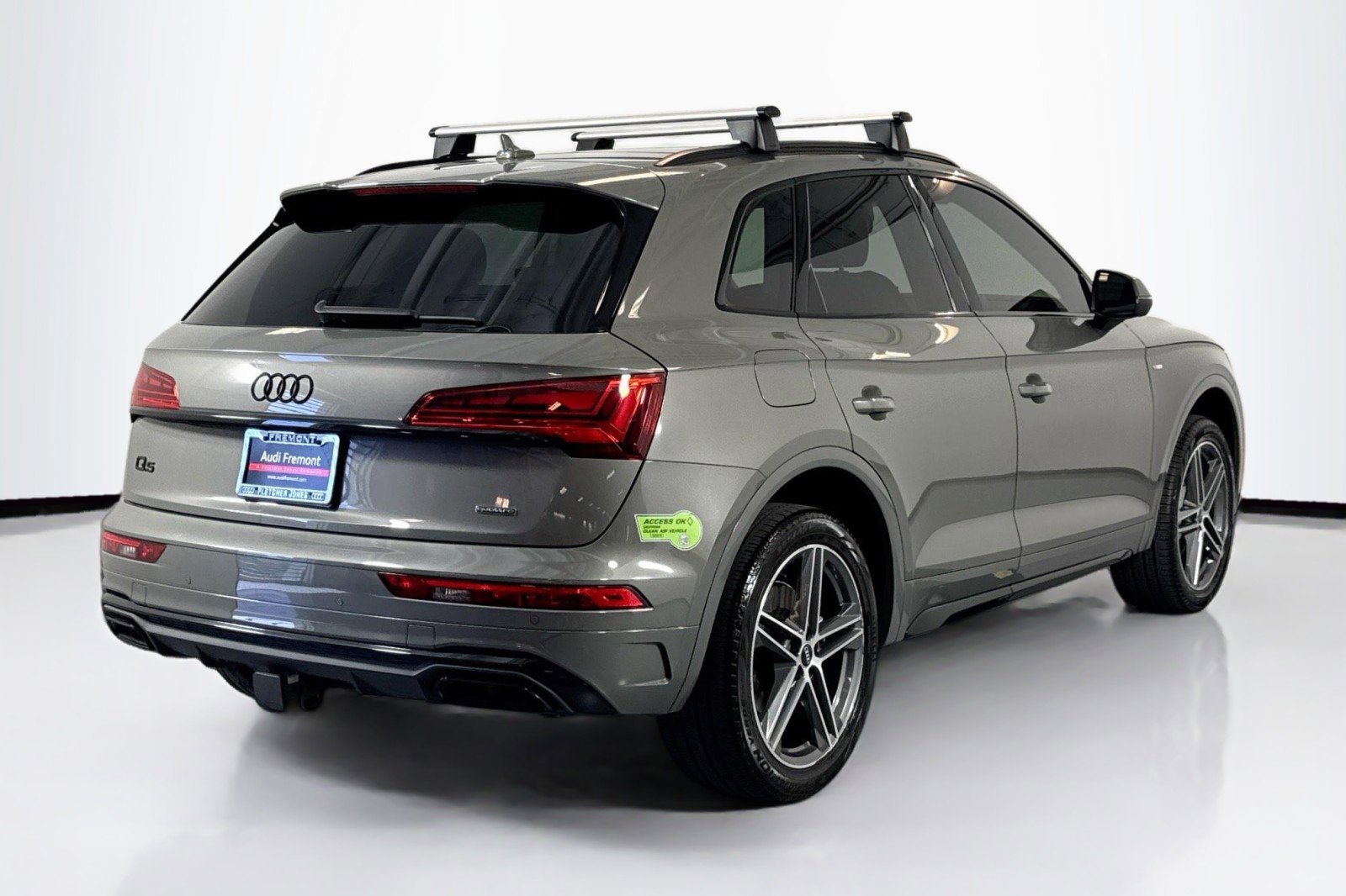 Used 2023 Audi Q5 e Premium Plus w/ Premium Plus Package image 5