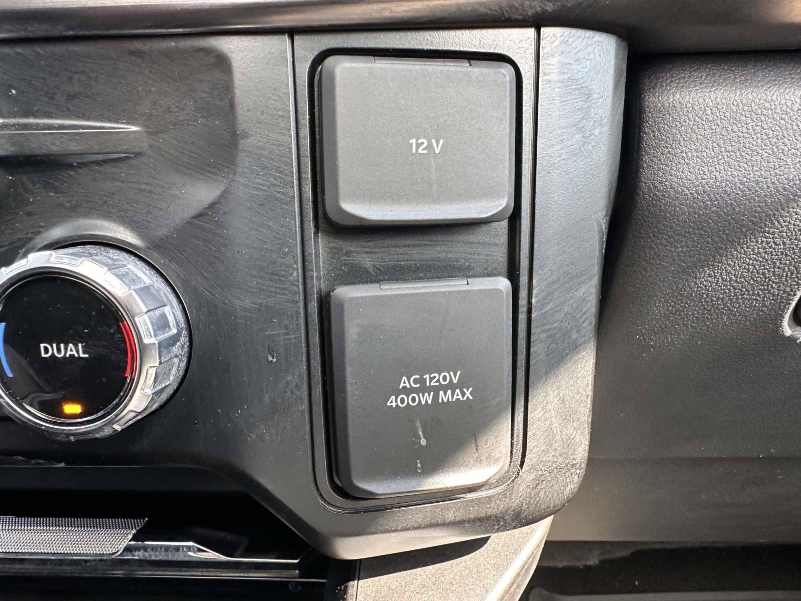 Used 2023 Ford F250 Lariat w/ Lariat Ultimate Package AWD/4WD image 29