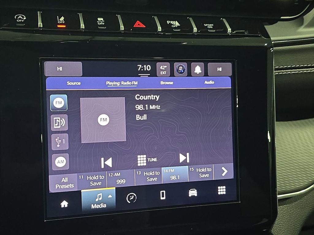 New 2025 Jeep Grand Cherokee Laredo X w/ Trailer Tow Package image 21