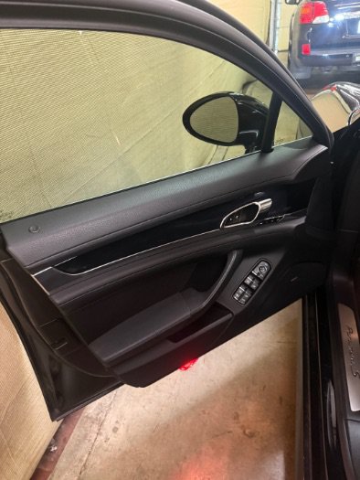 Used 2014 Porsche Panamera S RWD image 12