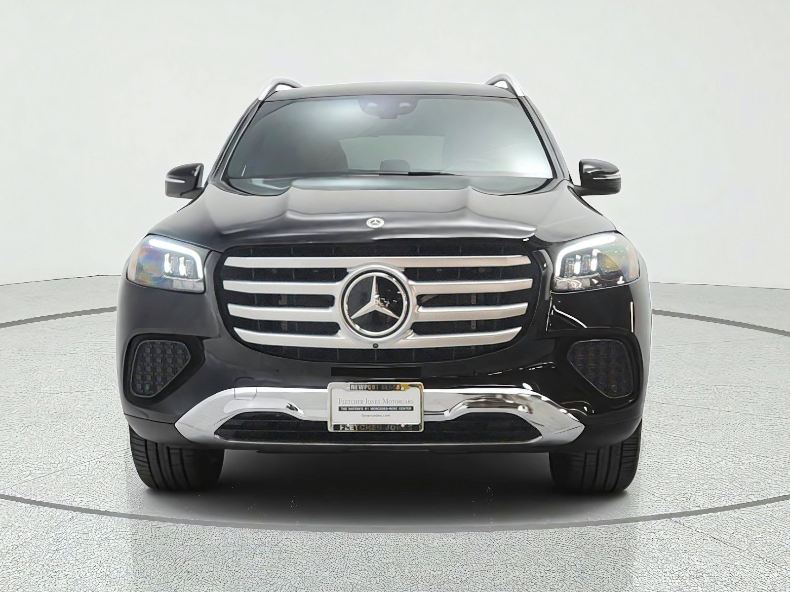 Certified 2026 Mercedes-Benz GLS 450 4MATIC image 2