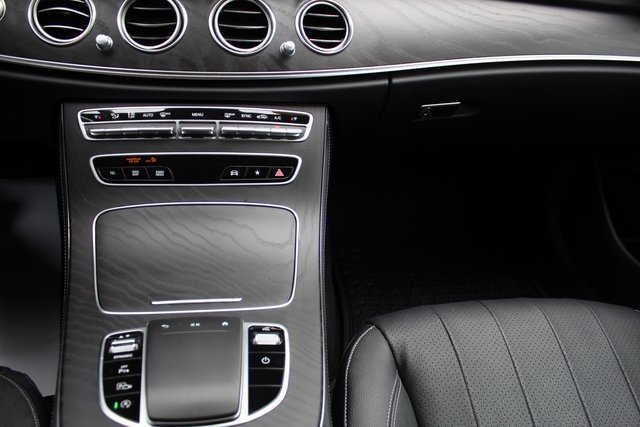 Certified 2022 Mercedes-Benz E 350 4MATIC Sedan image 18