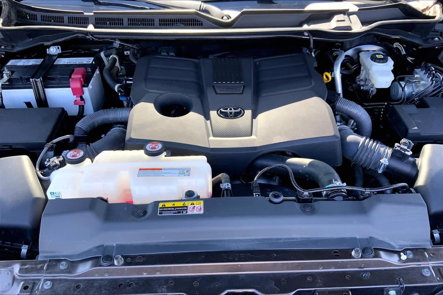 Used 2022 Toyota Tundra Limited RWD image 32