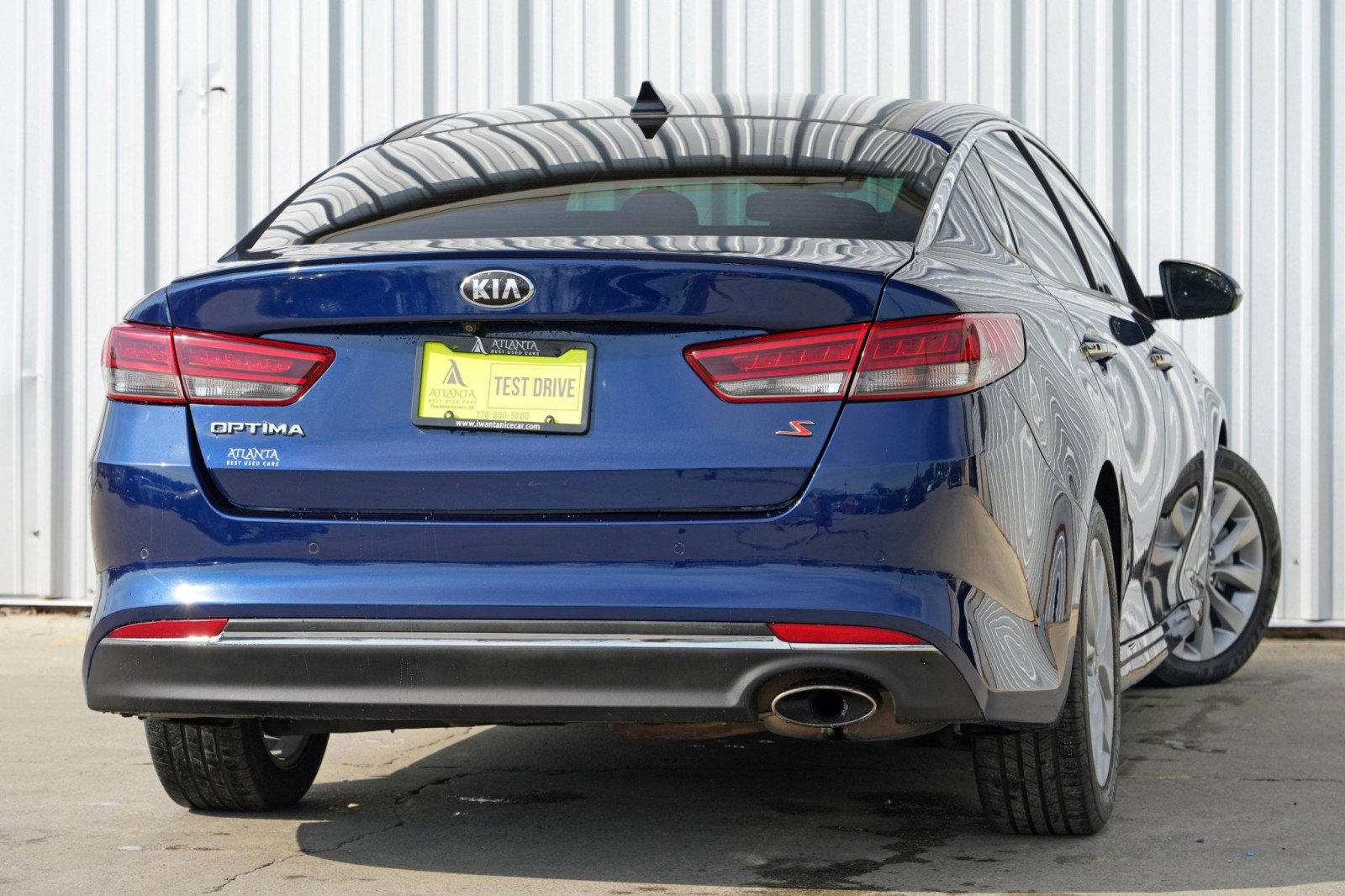 Used 2018 Kia Optima S w/ Panoramic Sunroof Package image 4