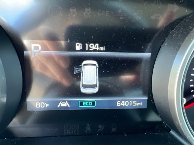 Certified 2022 Kia Carnival LX FWD image 13