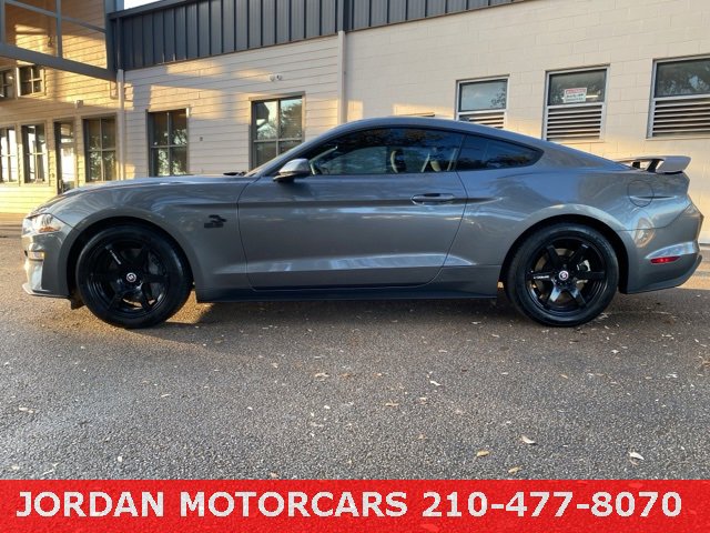 Used 2022 Ford Mustang GT w/ Equipment Group 301A image 2