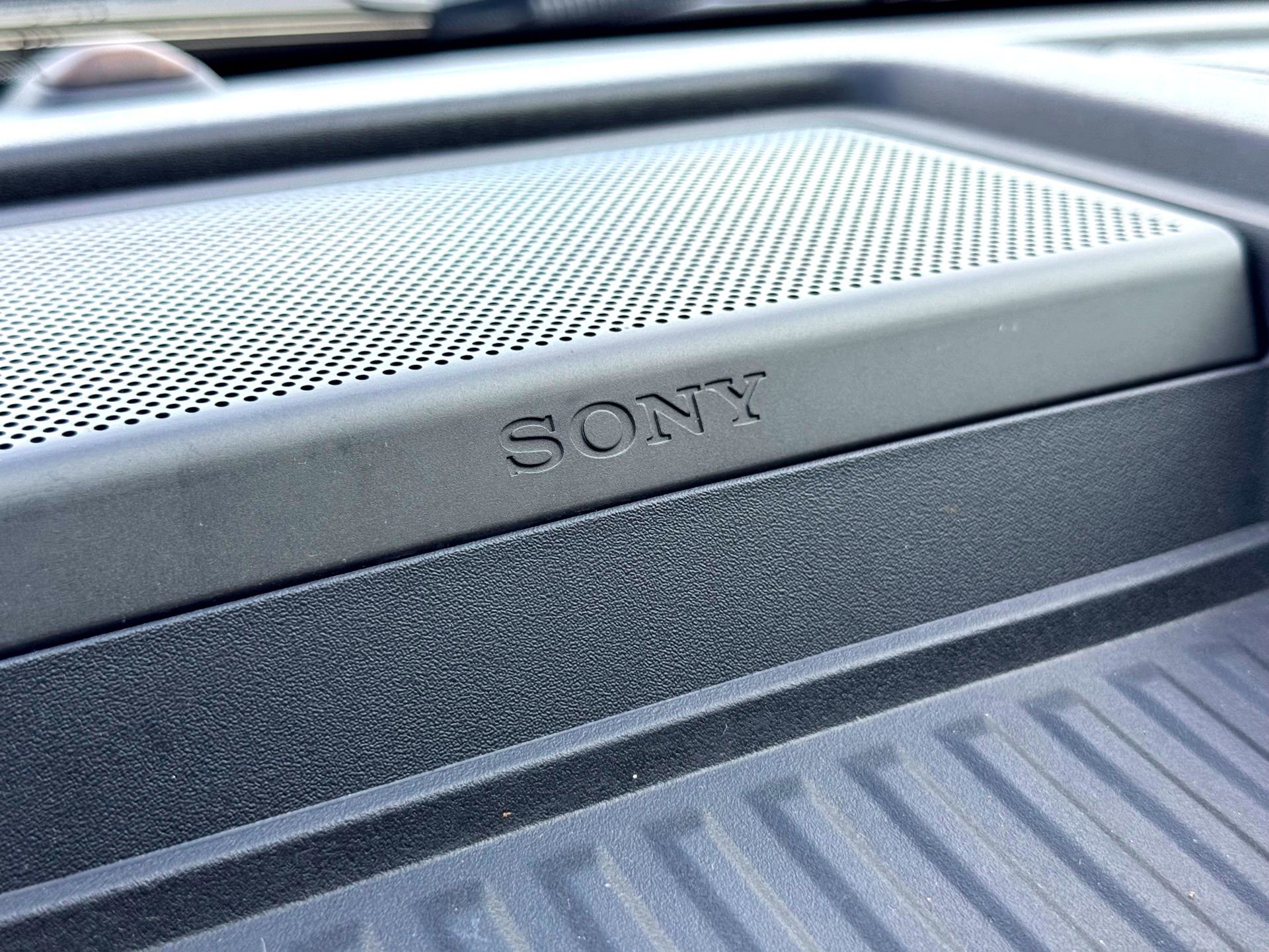 Used 2017 Ford F150 Raptor w/ Equipment Group 802A Luxury image 29