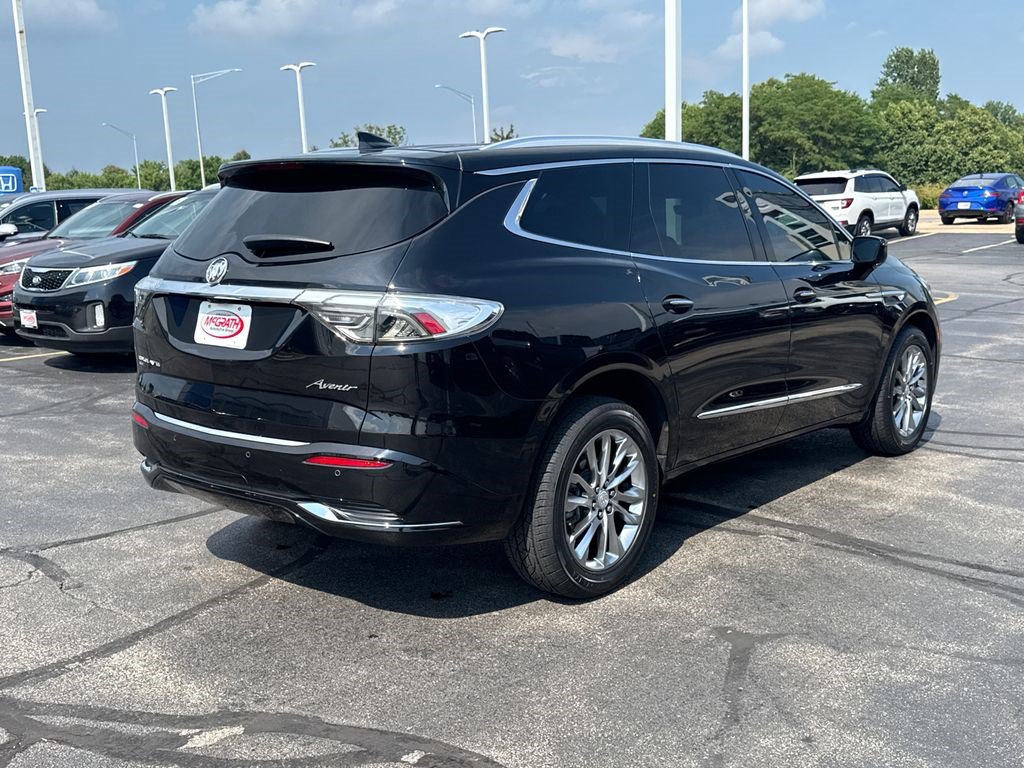 Used 2022 Buick Enclave Avenir w/ Avenir Technology Package AWD/4WD image 11