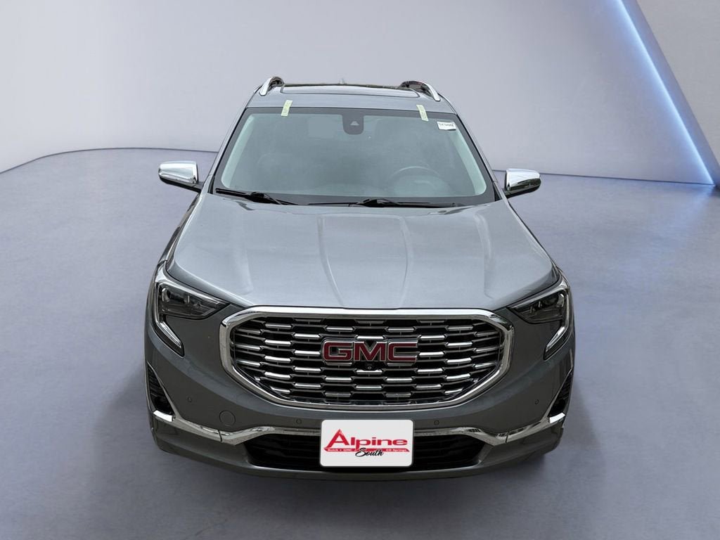 Certified 2020 GMC Terrain Denali w/ Denali Premium Package AWD/4WD image 8
