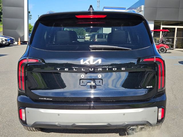 Used 2023 Kia Telluride EX w/ EX Captain's Chair Package image 6