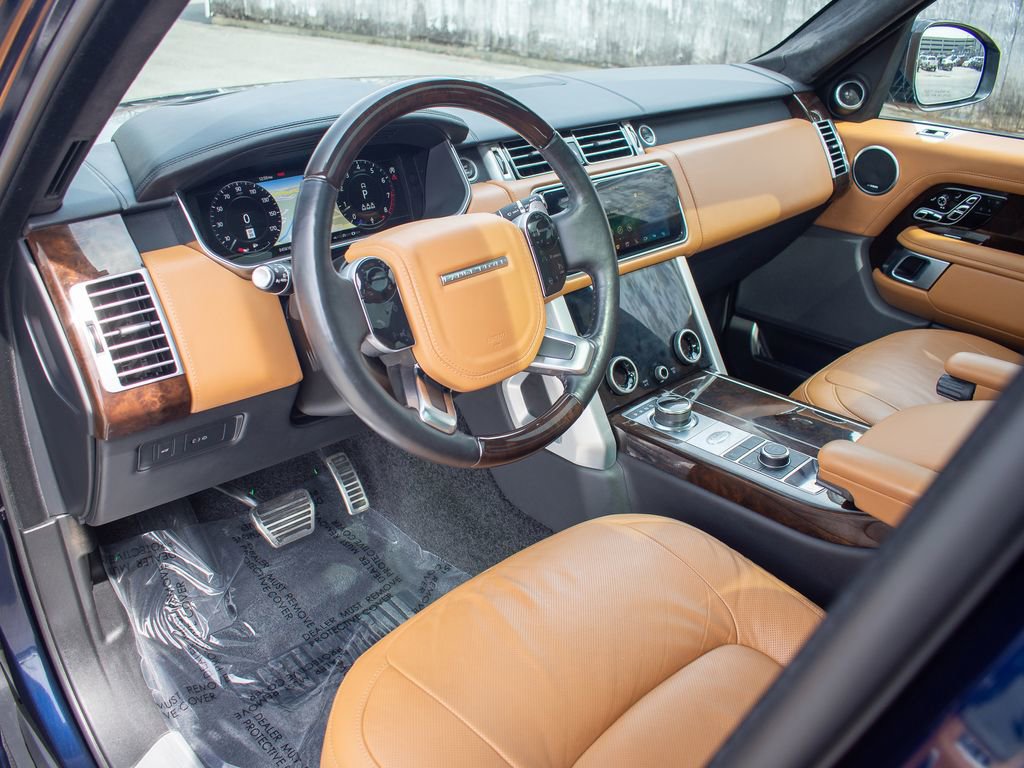 Used 2020 Land Rover Range Rover Long Wheelbase Autobiography image 12