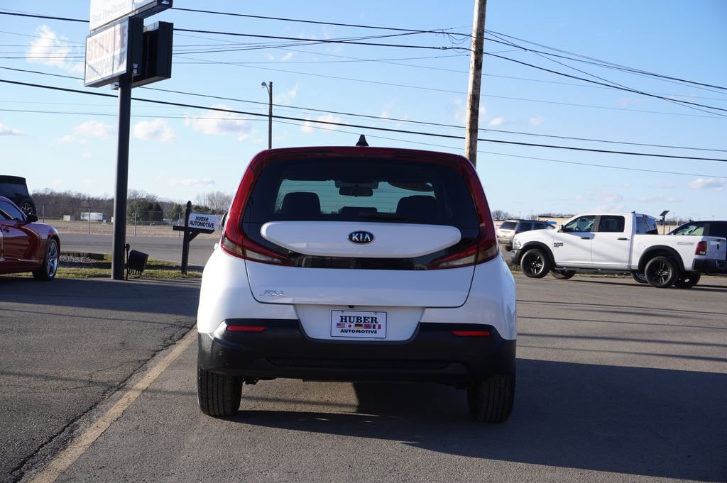 Used 2020 Kia Soul LX image 6