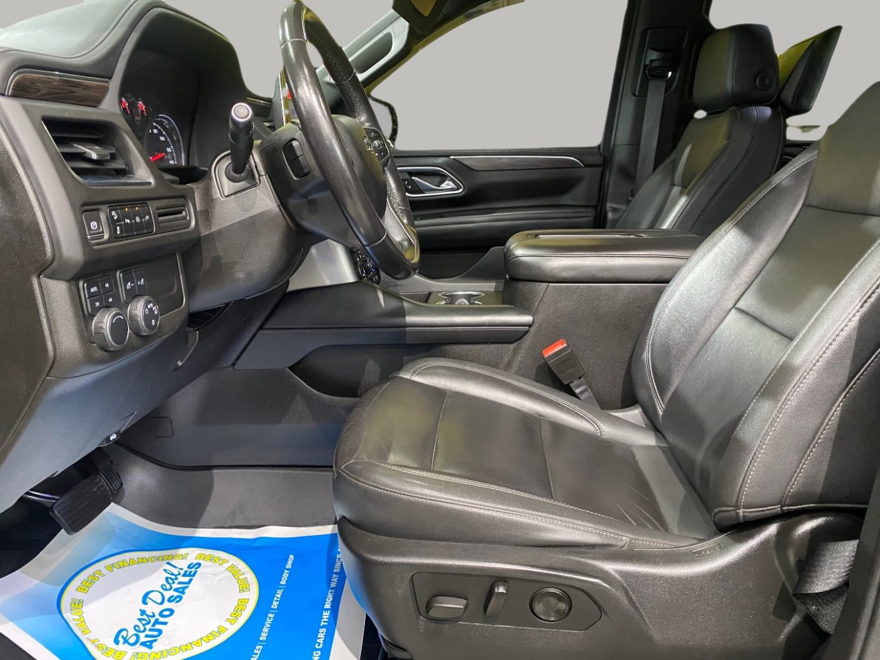 Used 2021 Chevrolet Tahoe Z71 w/ Rear Media and Nav Package image 18