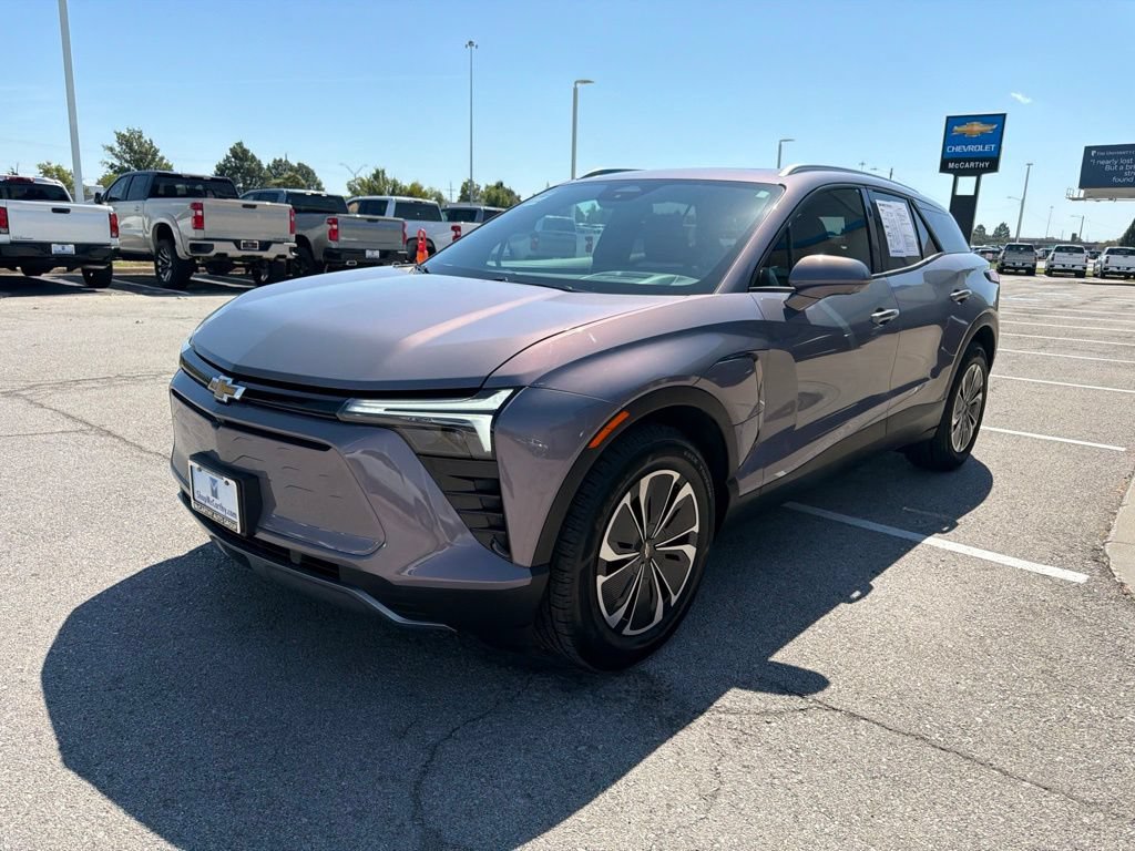 Used 2024 Chevrolet Blazer EV LT AWD/4WD image 7