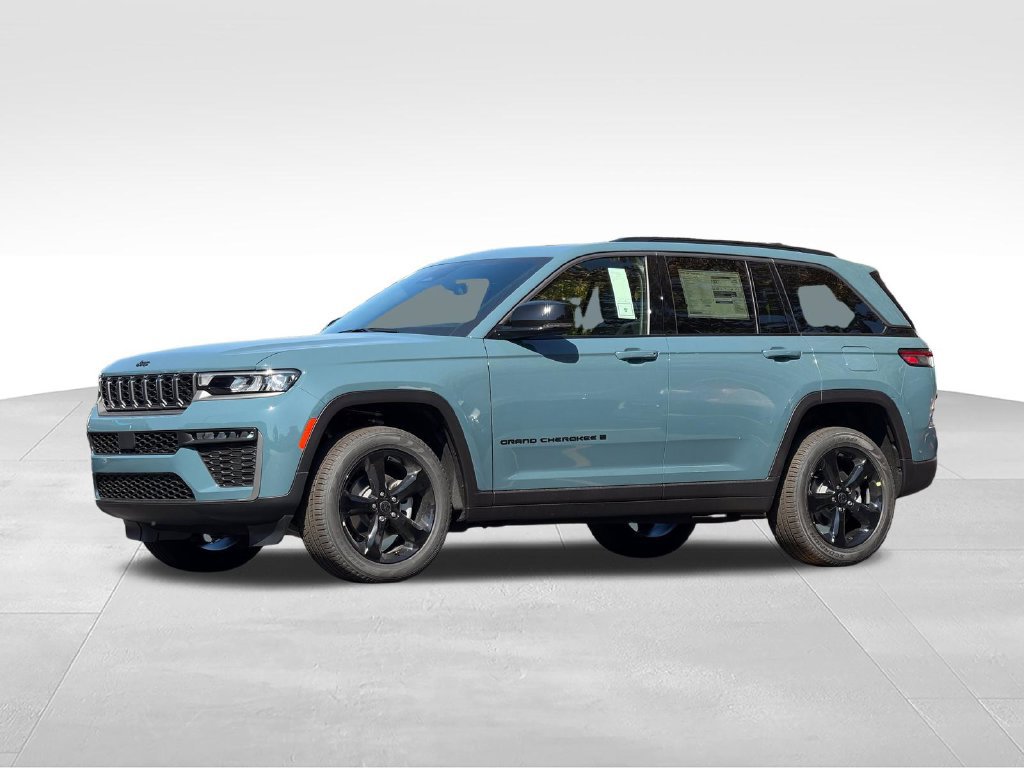 New 2027 Jeep Grand Cherokee Limited AWD/4WD image 3