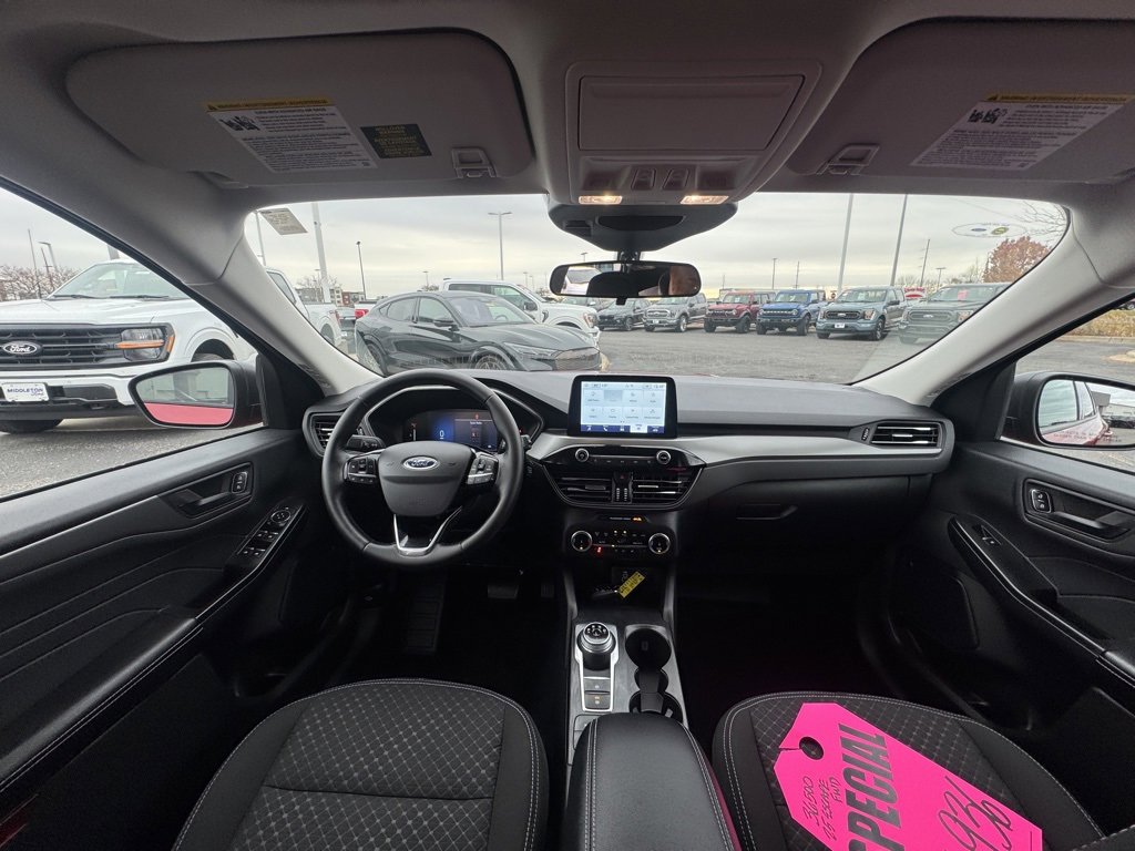 New 2025 Ford Escape Active w/ Cold Weather Package image 23
