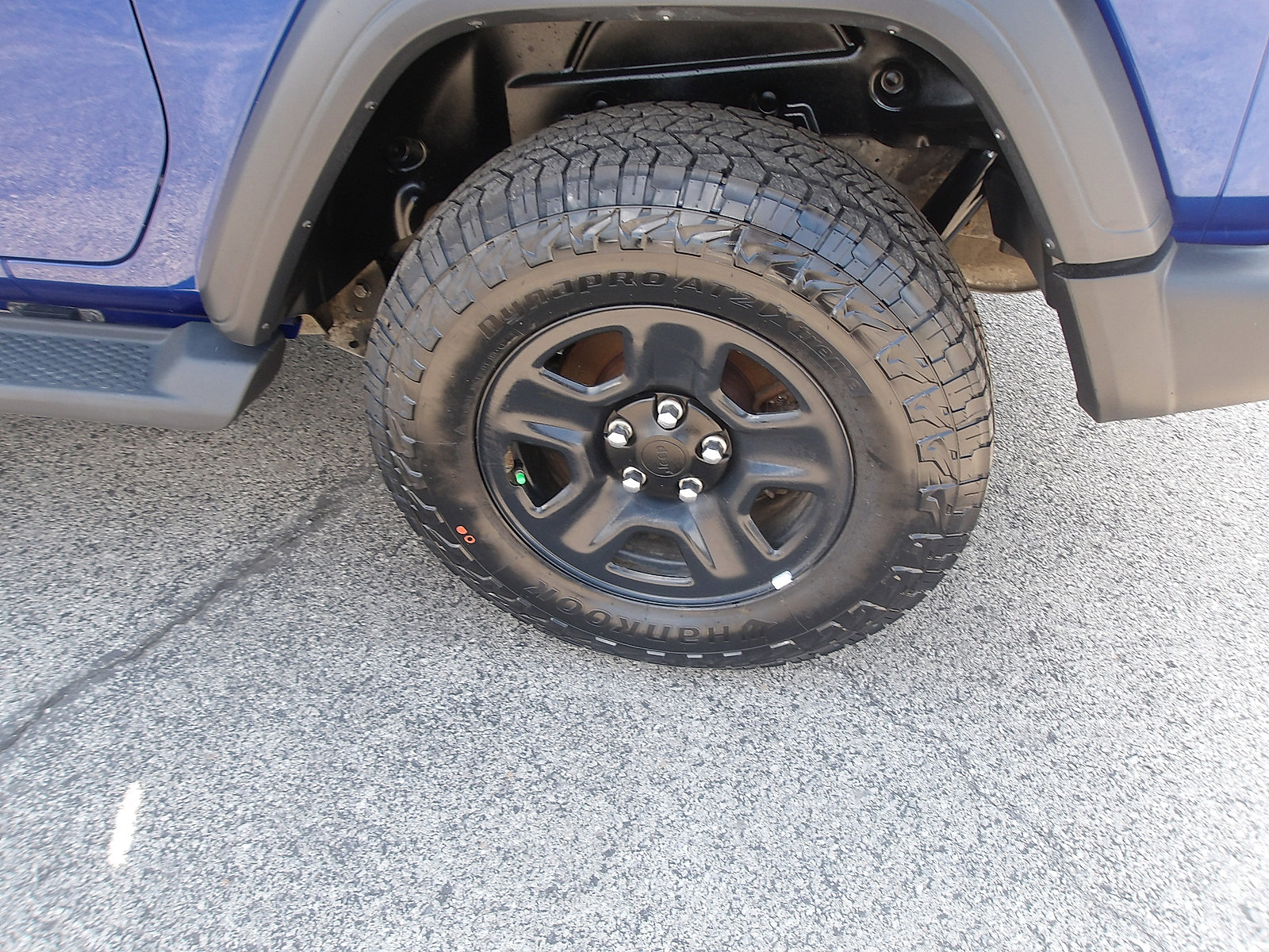Used 2019 Jeep Wrangler Sport AWD/4WD image 18