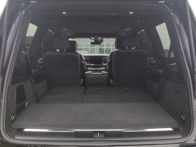 Used 2024 Jeep Grand Wagoneer Series II w/ Quick Order Packagew 28T image 23