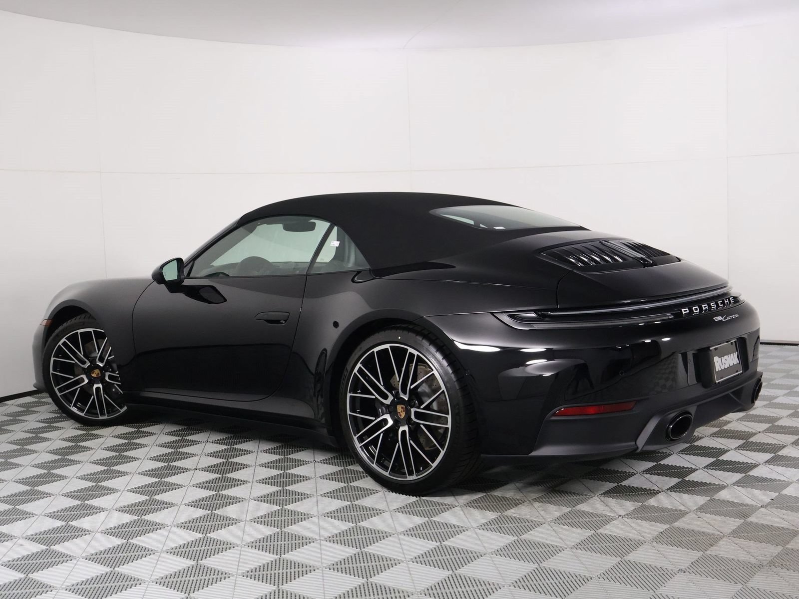 New 2026 Porsche 911 Carrera RWD image 3