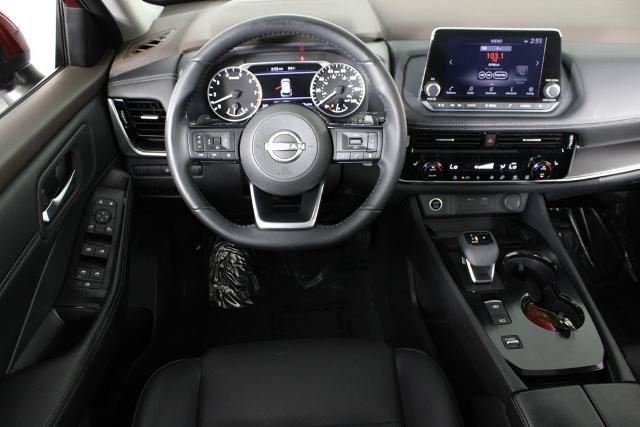 Certified 2022 Nissan Rogue SV w/ SV Premium Package FWD image 7