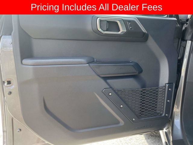 Used 2025 Ford Bronco Big Bend w/ Black Diamond Package AWD/4WD image 18