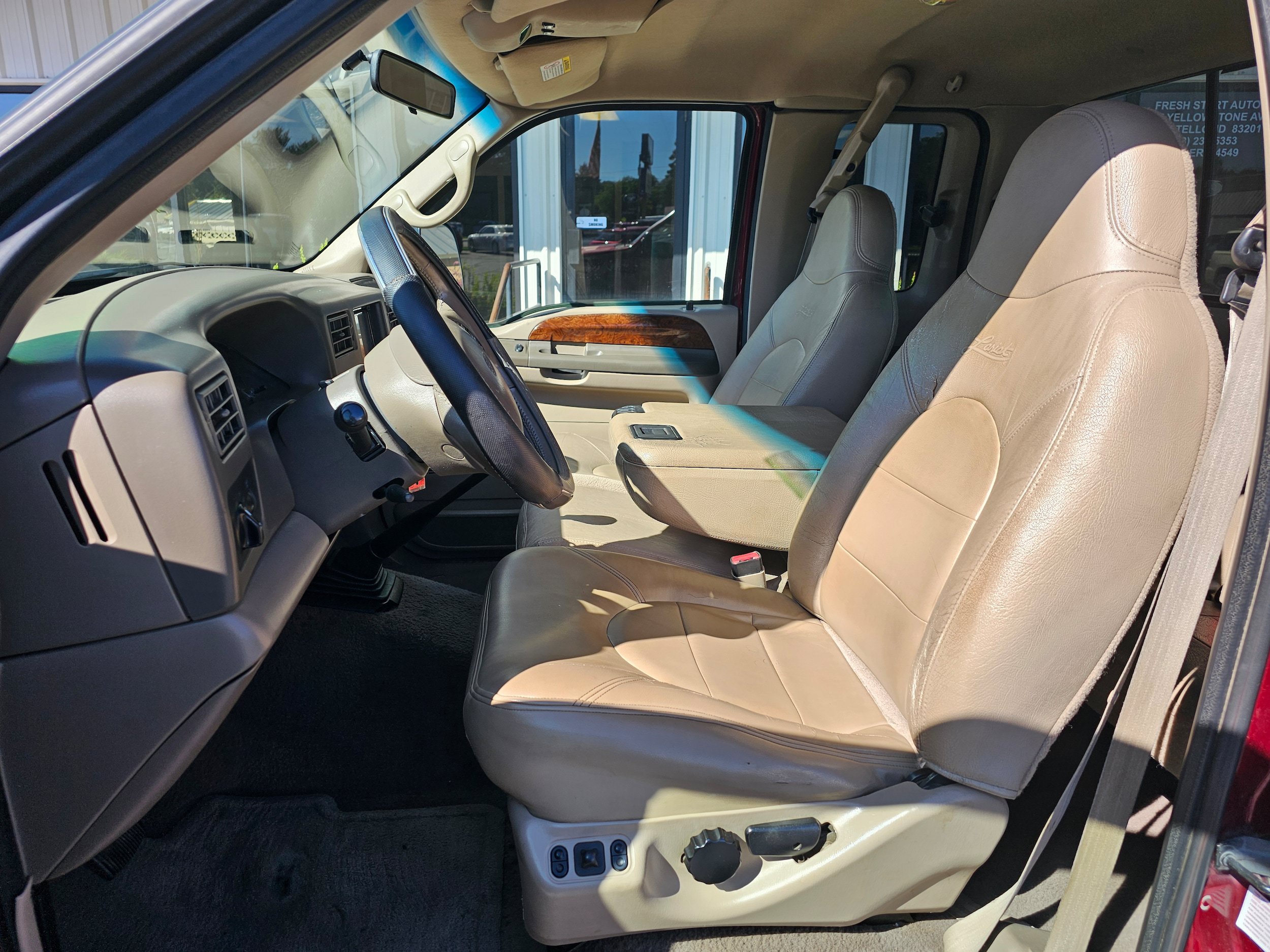 Used 2000 Ford F250 4x4 SuperCab Super Duty image 10