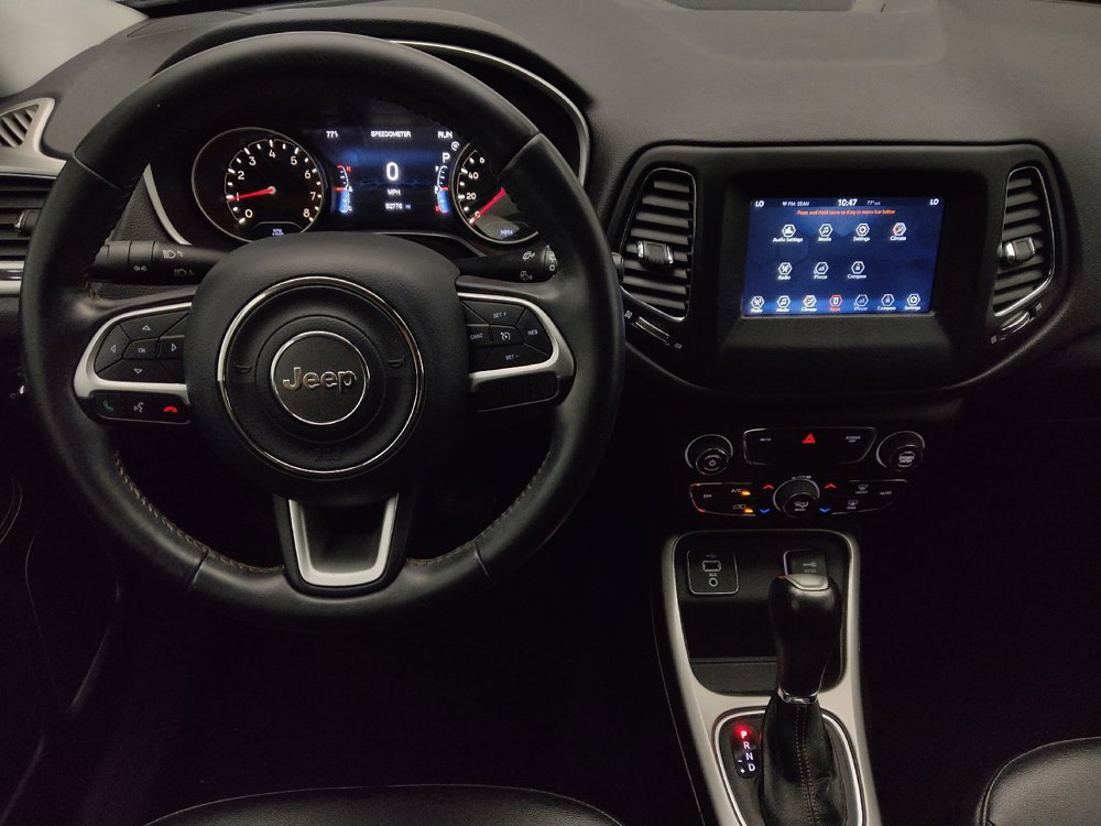 Used 2018 Jeep Compass Latitude w/ Popular Equipment Group FWD image 22