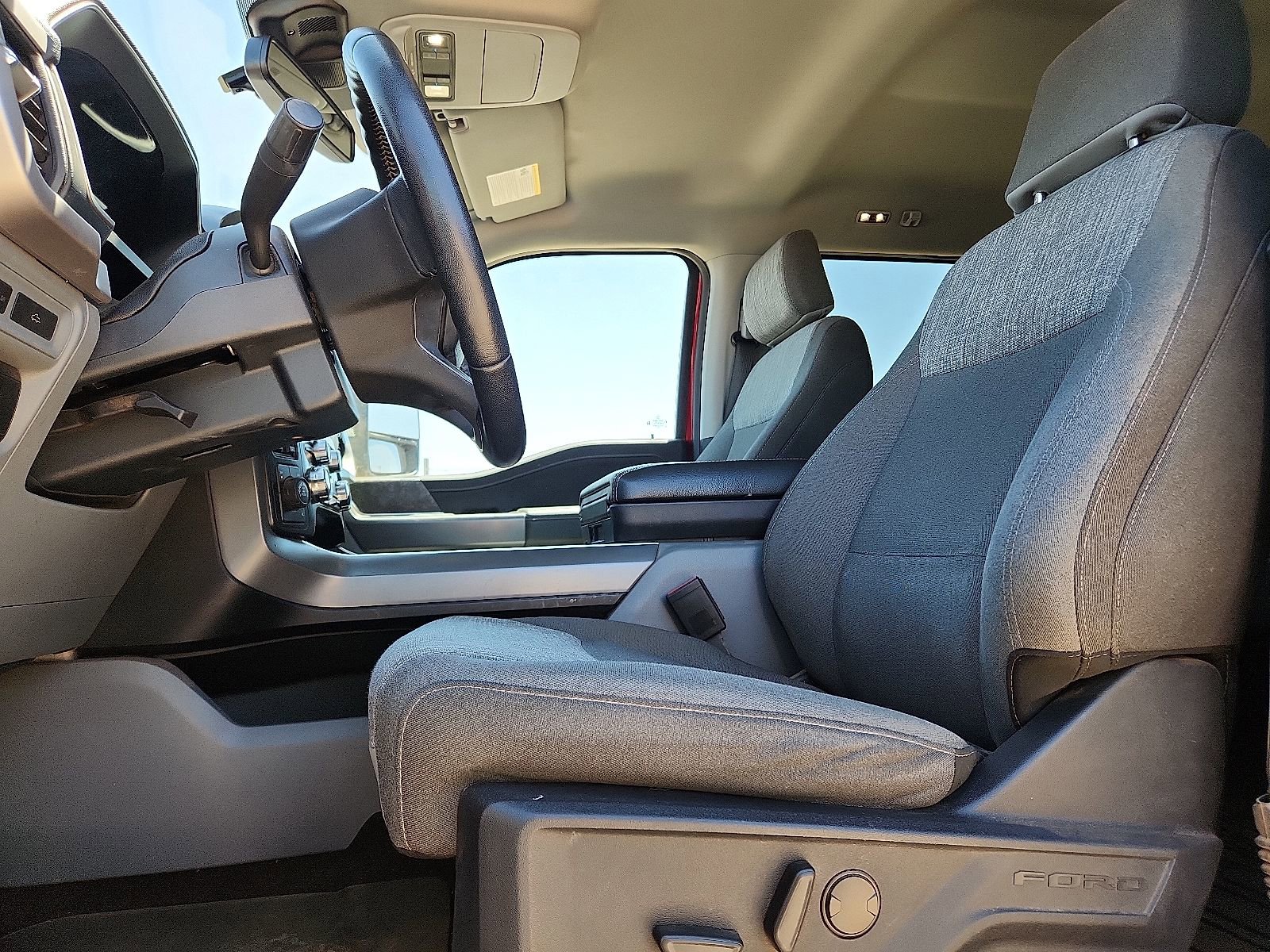 Used 2022 Ford F150 XLT w/ Equipment Group 302A High AWD/4WD image 11