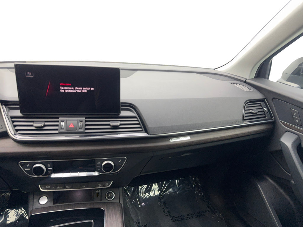 Used 2024 Audi Q5 2.0T Premium w/ Convenience Package AWD/4WD image 56