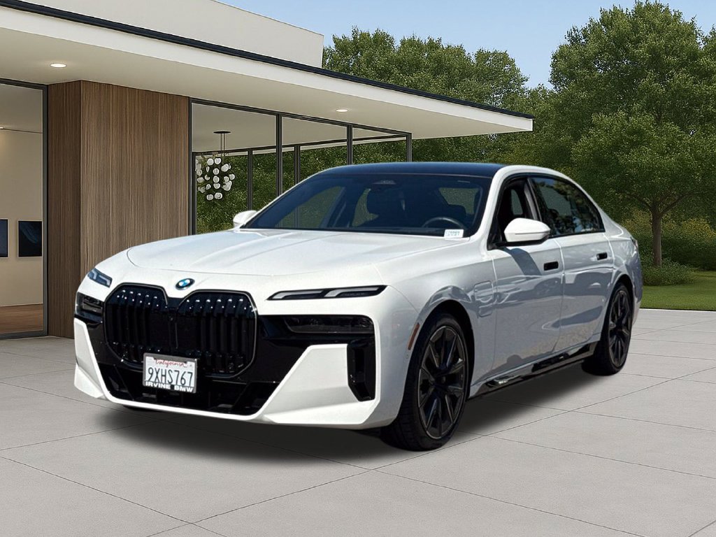 Used 2026 BMW 750e xDrive w/ Premium Package AWD/4WD image 2