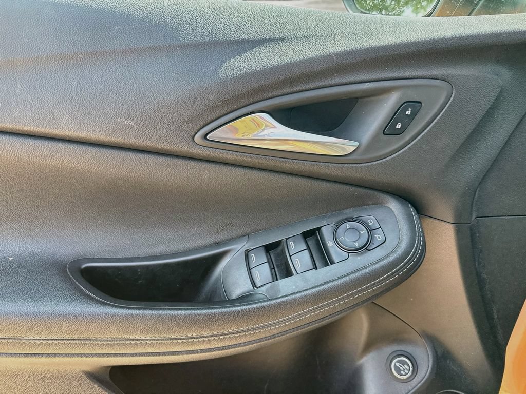 Used 2024 Buick Encore GX Preferred w/ Comfort Package FWD image 9