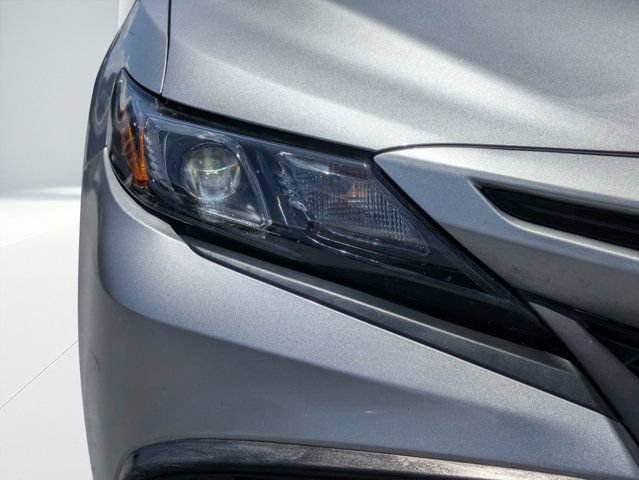 Used 2024 Toyota Camry SE FWD image 9