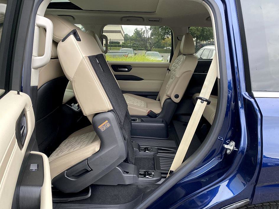 New 2026 Nissan Armada Platinum image 18