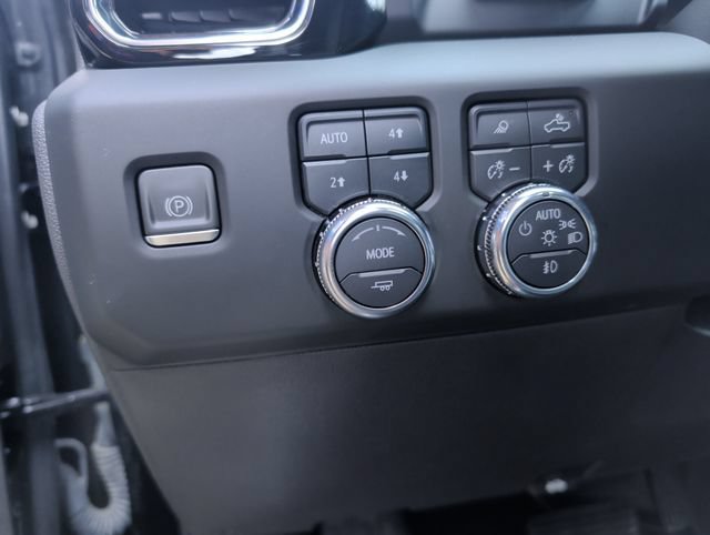 Used 2023 GMC Sierra 1500 Denali w/ Denali Reserve Package AWD/4WD image 35