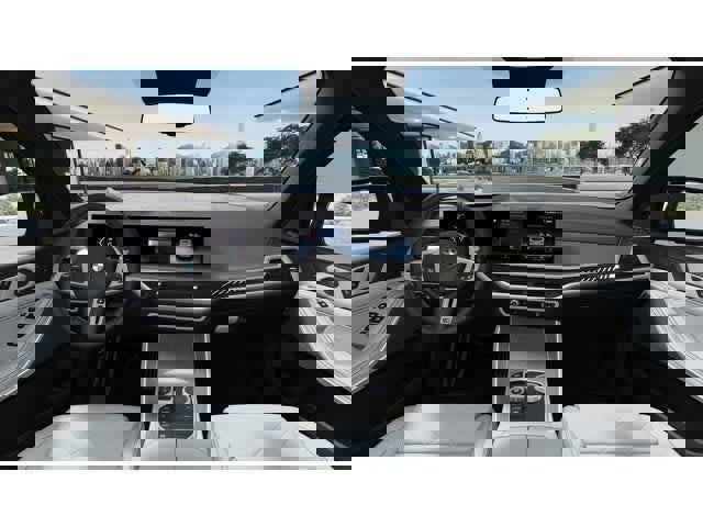 New 2026 BMW X5 M60i w/ Executive Package image 10